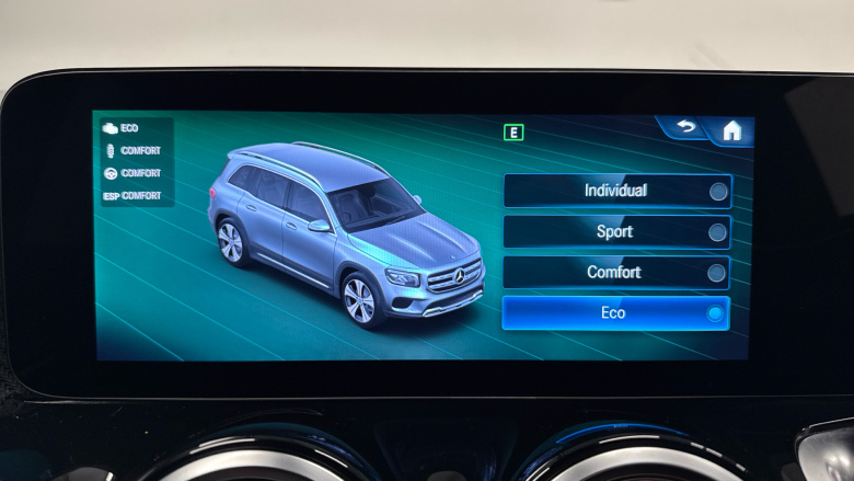 Mercedes-Benz GLB 200 AMG Line Premium + Night Ed 5dr 7G-Tronic Petrol Estate